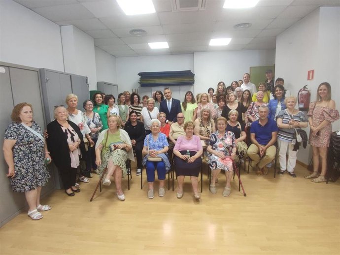 El alcalde de Logroño, Conrado Escobar ha destacado esta mañana en la celebración del 30 aniversario del Centro de Servicios Sociales Las Fontanillas