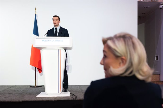 Archivo - January 15, 2024, Paris, France, France: Paris, France, January, 2024 - President of the French far right party Rassemblement National (RN) Jordan Bardella delivers his New Year wishes to the press in Paris. In the presence of French deputy and 