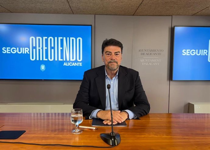 El alcalde de Alicante, Luis Barcala.