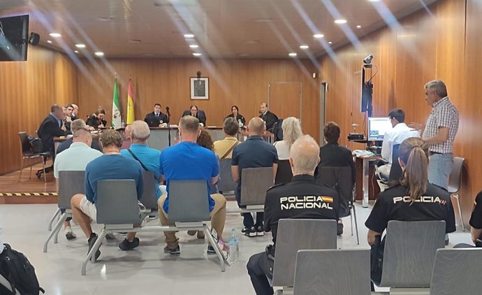 Juicio en la Audiencia de Málaga a una supuesta red de tráfico de drogas que organizaba una mujer apodada 'La modelo'.