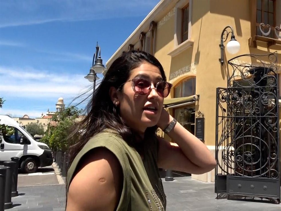 GABRIELA GUILLEN SE VA A LASS ROZAS VILLAGE TRAS LAS PRUEBAS DE ADN