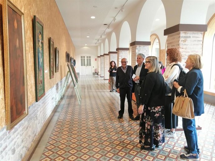 Exposición con creaciones de pacientes y familiares que lleva por título ‘Exponiéndonos’.