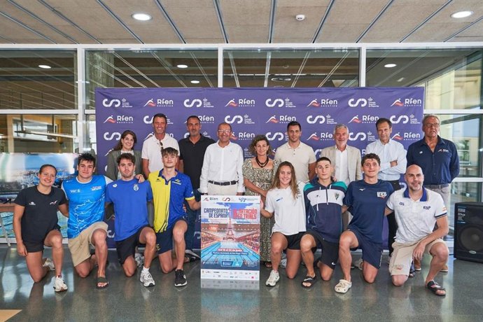 Son Hugo protagoniza el Campeonato de España de Natación Open Astralpool Mallorca Trials Juegos Olímpicos París 2024