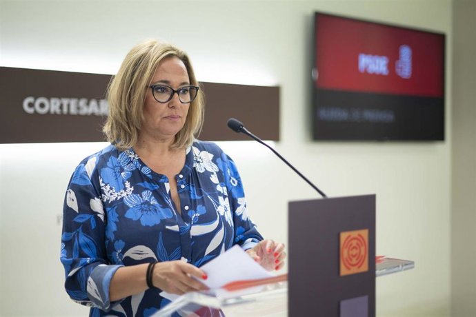 La portavoz del PSOE en las Cortes de Aragón, Mayte Pérez.