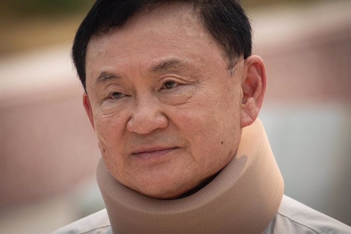 Archivo - El ex primer ministro de Tailandia Thaksin Shinawatra