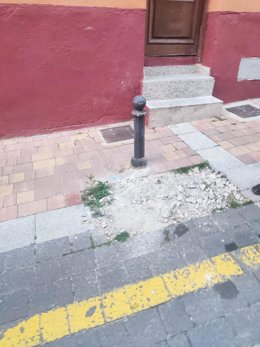 Desperfectos en la vía pública en el barrio conquense de Los Moralejos.