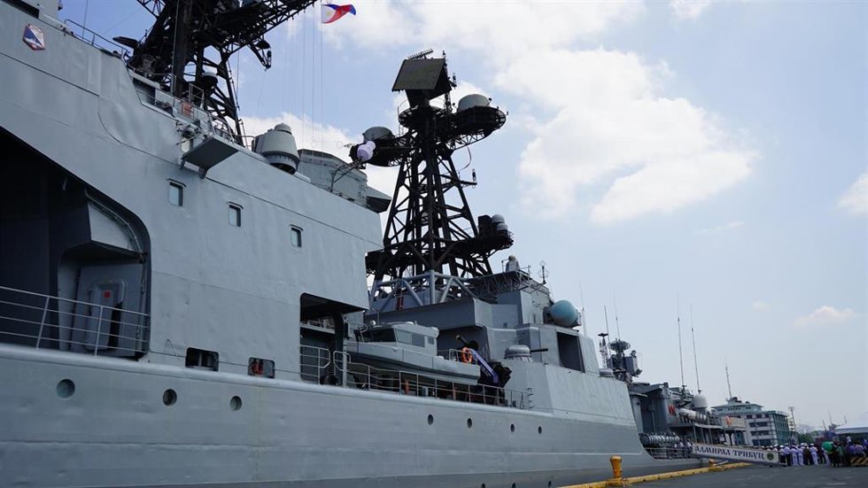 Archivo - Un buque de la Armada de Rusia a su llegada en 2019 al puerto de Manila, en el marco de una 'visita de buena voluntad' a Filipinas por parte de la Flota del Pacífico (archivo)