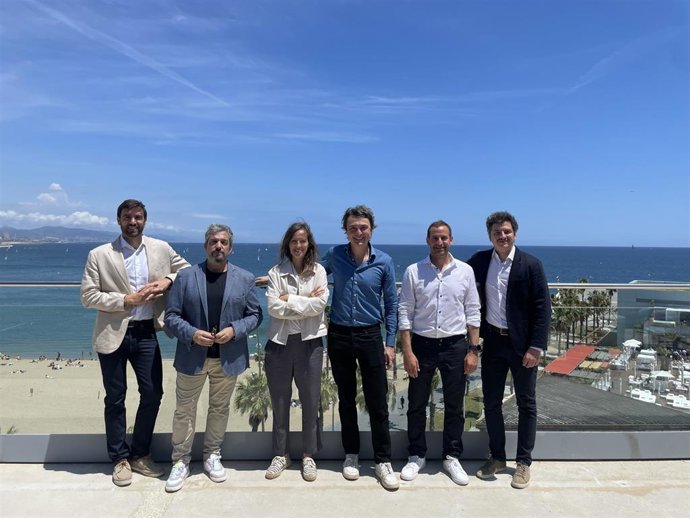 Archivo - De izda a dcha: Blai Carandell, CEO de NOBA; Diego Fernandez, CEO de Gellify Iberia; Gemma Ferrer, Partner & Head of Delivery; Francesco Ferri, CEO de GELLIFY; Daniel Martin, Managing Partner de NOBA; Federico Scotton, Managing Partner de Gellif