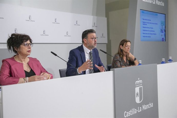 El consejero de Educación, Cultura y Deportes de C-LM, Amador Pastor.