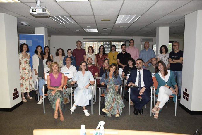 La FER y CaixaBank Dualiza desarrollan con 25 alumnos un taller sobre la nueva figura del tutor de empresa en la FP Dual