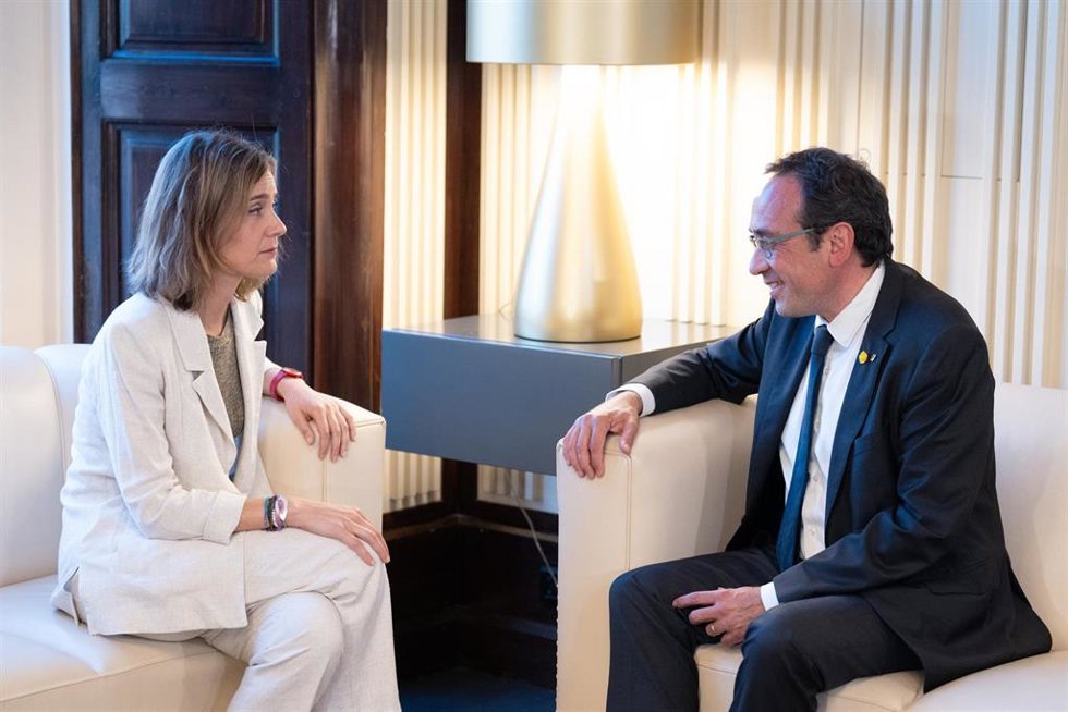 La líder de los comuns en el Parlament, Jéssica Albiach, se reúne con el presidente del Parlament, Josep Rull, durante una ronda de consultas para proponer un candidato a la Presidencia de la Generalitat, en el Parlament, a 18 de junio de 2024, en Barce