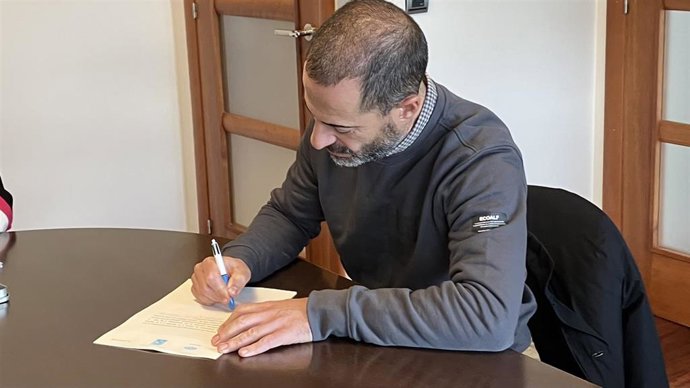 Archivo - El alcalde de Siero, Ángel García, en una imagen de archivo