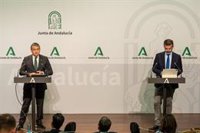 La Junta defiende su "derecho a opinar" sobre la posición del TC respecto a los ERE aunque "ponga nervioso a Espadas"