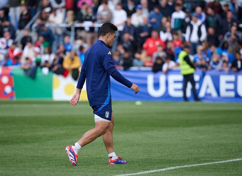 El delantero italiano Giacomo Raspadori durante un entrenamiento de la selección italiana en la Eurocopa de Alemania