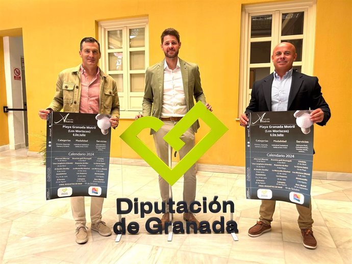 Autoridades participantes en el acto de presentación de prueba del Circuito Albatros 2024 que acogerá Motril el 6 de julio.