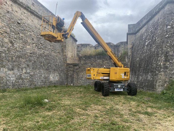 Actuación en las murallas.