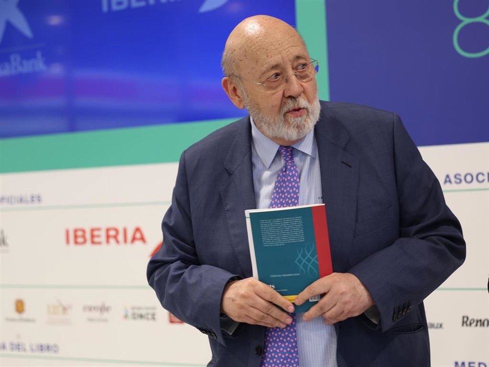 Archivo - El presidente del CIS, José Félix Tezanos, a 5 de junio de 2023, en Madrid (España). 