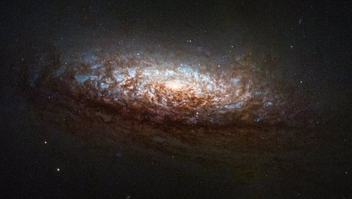 Galaxia NGC 1546.