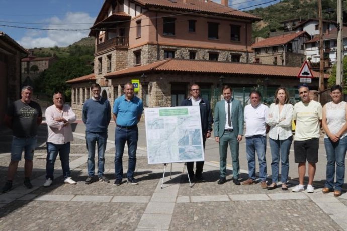 El Gobierno de La Rioja invertirá 7,3 millones de euros en la mejora de la LR-250 entre Jalón y Laguna de Cameros