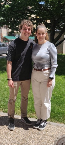 Lucas Goimard Glemeau y María López Álvarez, ambos alumnos del Máster Universitario en Análisis de Datos para la Inteligencia de Negocios de la Universidad de Oviedo.