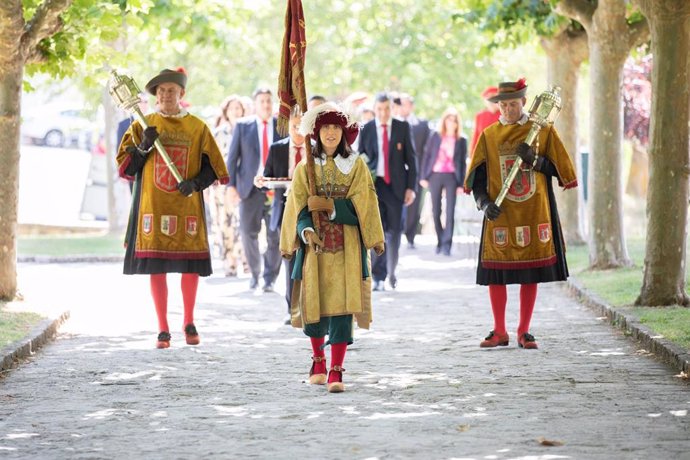 Archivo - Homenaje al Reyno de Navarra.