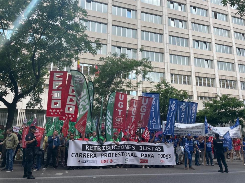 Economía.- Borra (CSIF) critica que el Gobierno "ha abandonado" a la plantilla de la AEAT y no descarta una huelga 