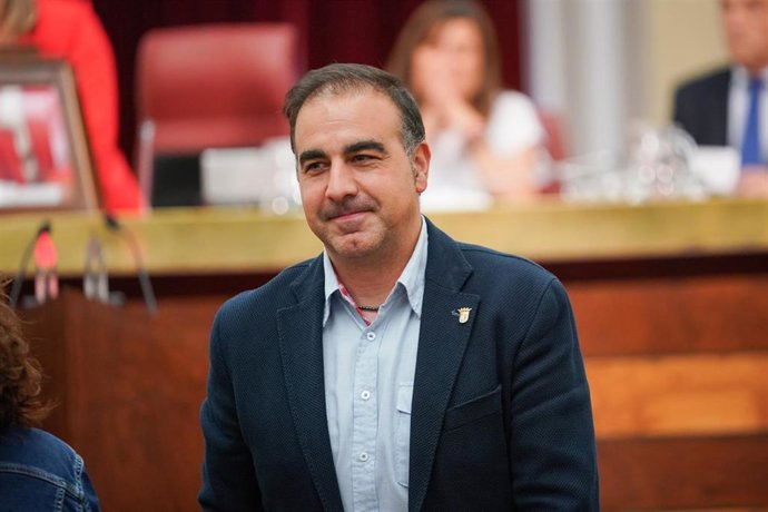 Archivo - El procurador de Vox en Álava Jonathan Romero