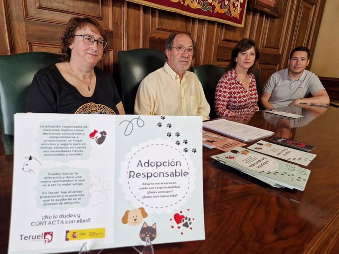 El Ayuntamiento de Teruel impulsa la adopción y la acogida de animales.