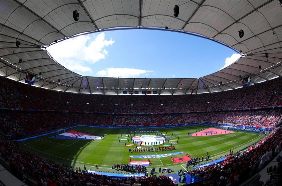 Vista del Volksparkstadion de Hamburgo, escenario del Croacia-Albania de la segunda jornada de la Eurocopa de fútbol en Alemania de 2024.