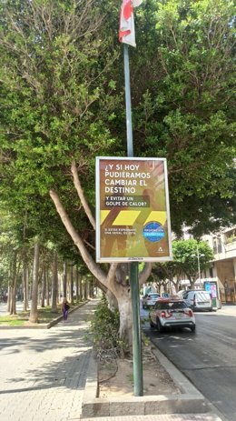 Imagen con el lema de la campaña:  '¿Y si hoy pudiéramos cambiar el destino y evitar un golpe de calor? Si estás esperando una señal es esta'.