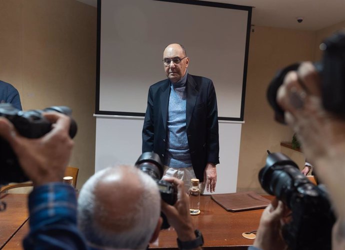 Archivo - Alejo Vidal-Quadras a su llegada a una rueda de prensa en la Asociación de la Prensa