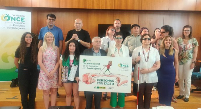 Presentació del cupó de l'ONCE amb motiu del Dia Internacional de les Persones amb Sordoceguera