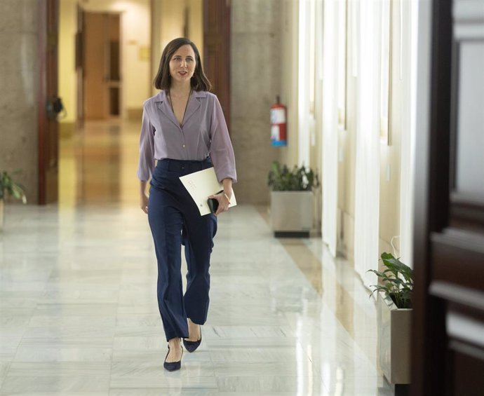 La portavoz de Podemos en el Congreso, Ione Belarra, a su llegada a una reunión de la Junta de Portavoces en el Congreso de los Diputados, a 18 de junio de 2024, en Madrid (España).