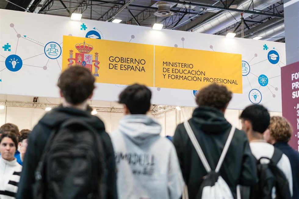 Archivo - Ambiente durante la inauguración de la feria Aula 2023