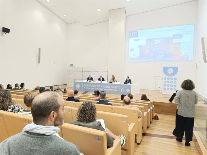 La Asociación Gallega de Ascensores (AEGA) celebra unas jornadas en la Cidade da Cultura sobre la nueva normativa de los ascensores