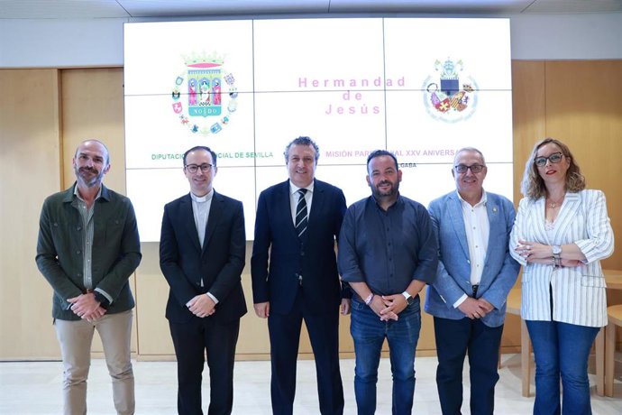 La Diputación colabora en el XXV aniversario de la consagración de la iglesia Jesús Nazareno de La Algaba (Sevilla).