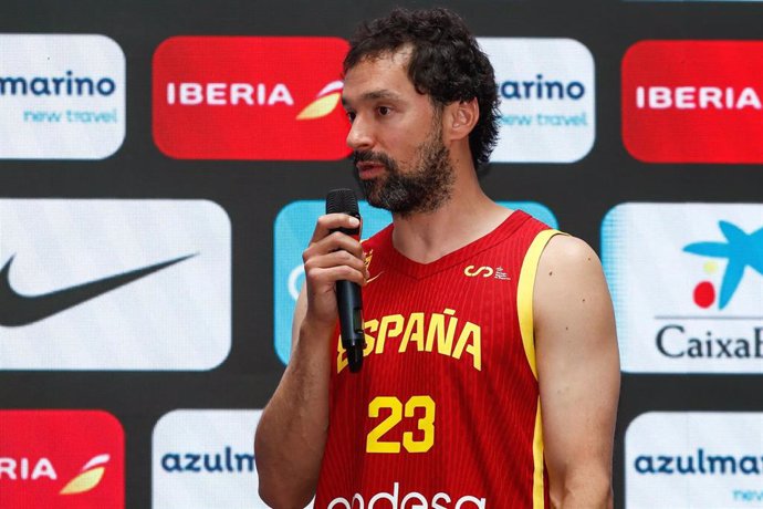 Sergio Llull durante la presentación de la selección española para el Preolímpico