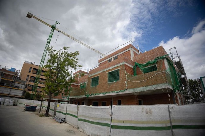 Archivo - Imagen de archivo de la construcción de una vivienda.