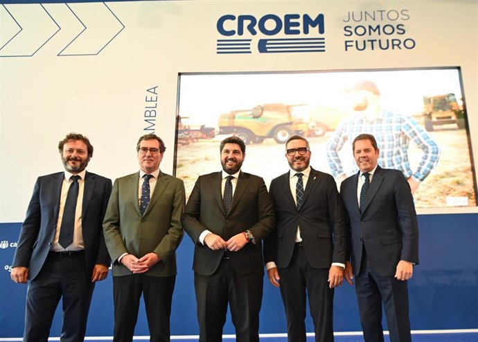 Miguel López Abad sustituye en el cargo al frente de CROEM a José Mª Albarracín