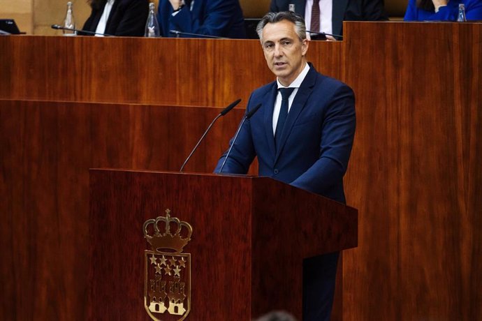 Carlos Novillo, consejero de Medio Ambiente, Agricultura e Interior de la Comunidad, en el debate en la Asamblea de Madrid