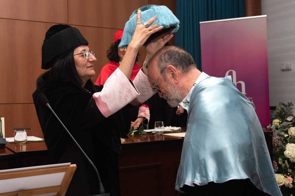 Rodrigo de Balbín Behrmann es investido Doctor Honoris Causa por la Universidad de Huelva.