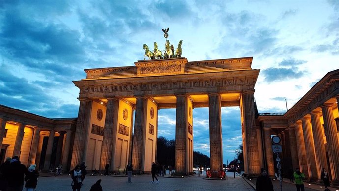 Archivo - Puerta de Brandeburgo (Berlín). Alemania es el principal destino inversor en el extranjero de las empresas vascas.