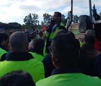 El comité de huelga de Acerinox destaca "la dignidad" de los trabajadores y que "no hay ganador o perdedor"