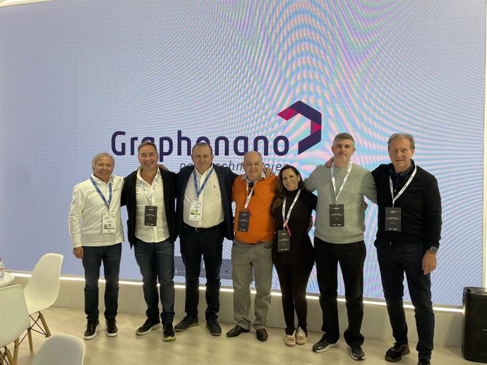 Directivos de Graphenano y Graphenano Brasil en JEC PARIS 2024.