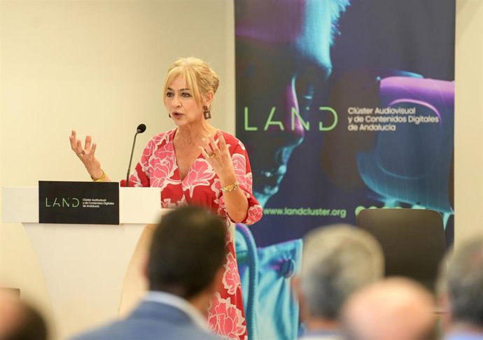 La consejera de Desarrollo Educativo y Formación Profesional, Patricia del Pozo, durante su intervención en el encuentro LAND MEET. 