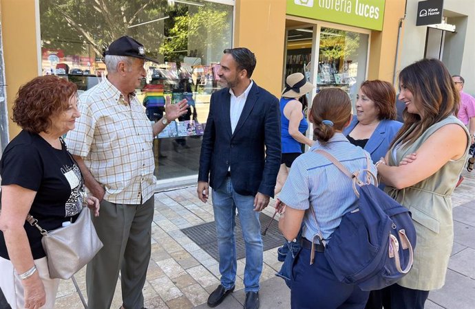 El secretario general del PSOE de Málaga, Daniel Perez