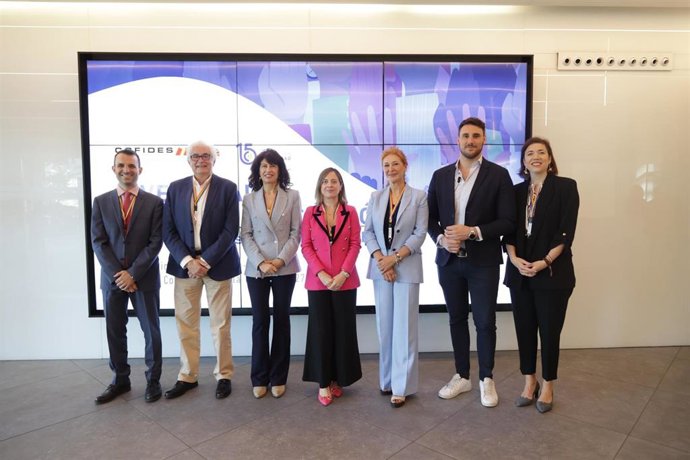 Asoistentes de la Jornada 'Diversidad, igualdad e inclusión en las empresas e instituciones públicas' que han celebrado la Fundación Diversidad y COFIDES.