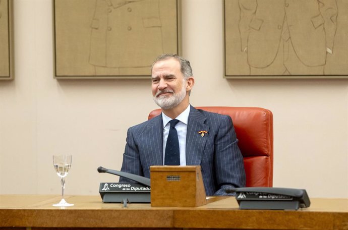 EL Rey Felipe VI preside la entrega de la IV edición del ‘Premio 15 de junio’ a la concordia, la cohesión social y los valores constitucionales, en el Congreso de los Diputados, a 21 de junio de 2024, en Madrid (España). Felipe VI ha entregado hoy el ‘Pre