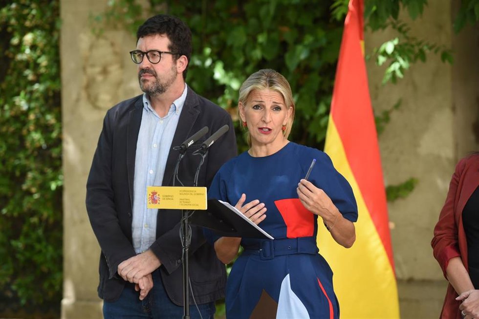 La vicepresidenta segunda del Gobierno y ministra de Trabajo y Economía Social, Yolanda Díaz, presenta el Plan Estival 2024 de la Inspección de Trabajo y Seguridad Social, en el Palacio de Zurbano, a 21 de junio de 2024, en Madrid (España).