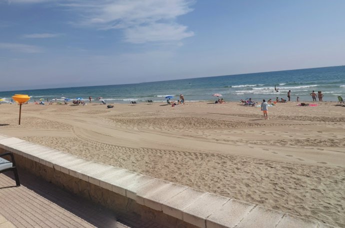 Platja de Piles, en una imatge d'arxiu